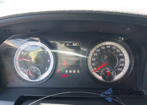 2018 Ram 1500 Express 4X4 6'4 Box из США, поврежденный, VIN 1C6RR7FT6JS256826